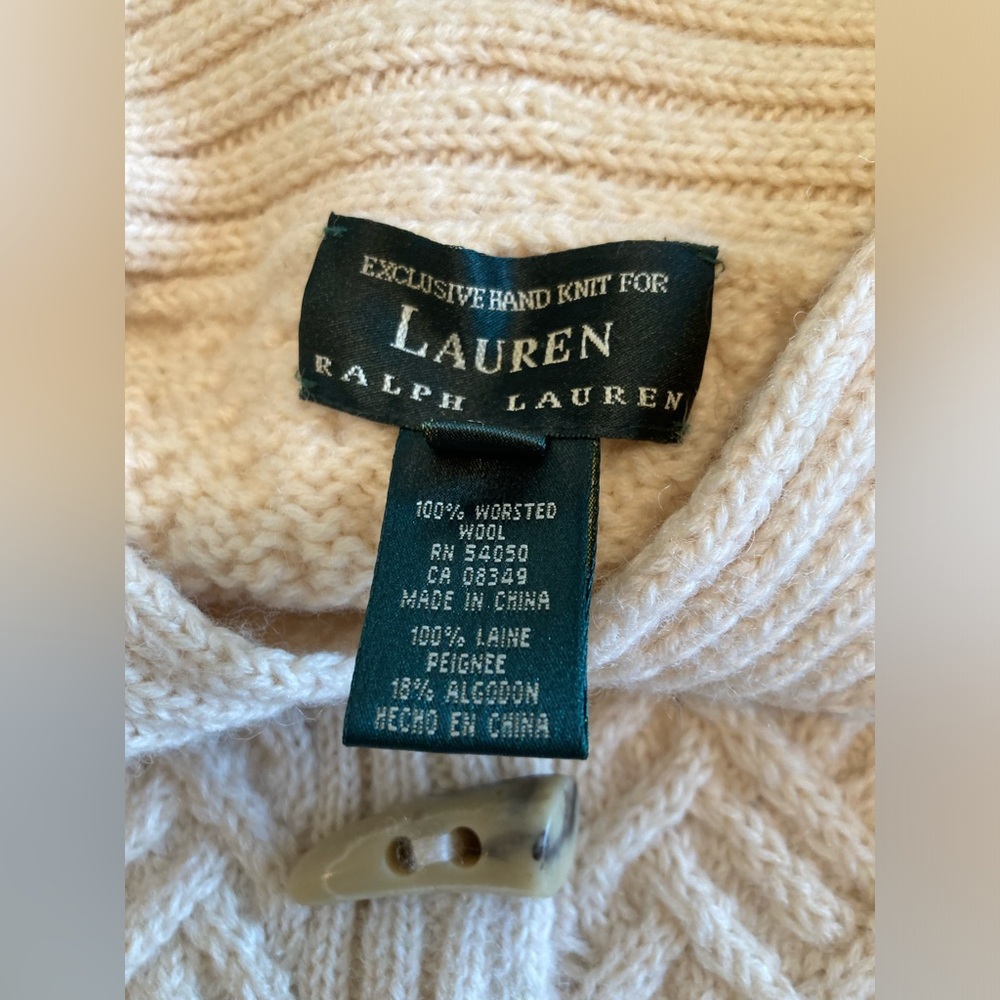 π Ralph Lauren π Rare π Exclusive Hand Knit Cardigan with Toggle Buttons π - Picture 9 of 10
